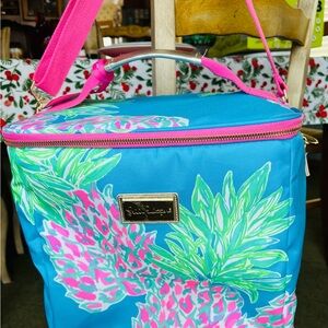 Lilly Pulitzer Blue and Pink Pineapple Cooler Bag